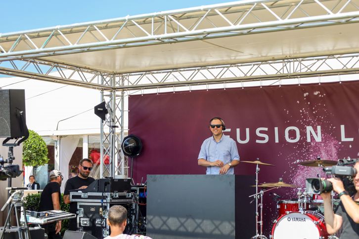 Music Entertainment at Silverstone Fusion Lounge